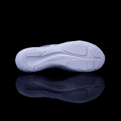 Nfinity シューズ Vengence（ベンジェンス） ホワイト｜チア用品専門店